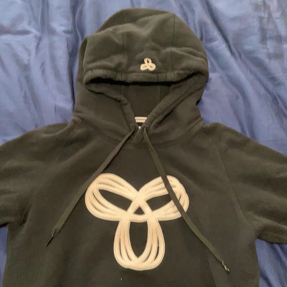 TNA Hoodie - Picture 1 of 4